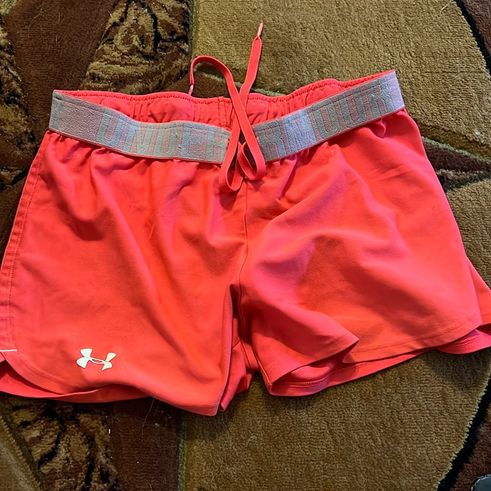 Underarmour shorts